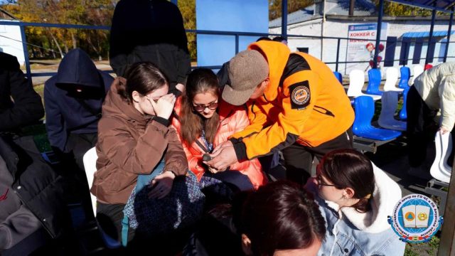 Ресурсный центр: занятие с волонтерами