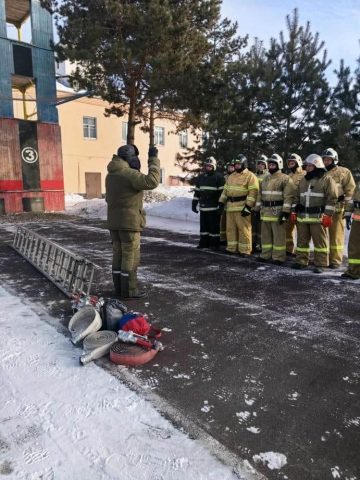 Начальники караулов на занятиях